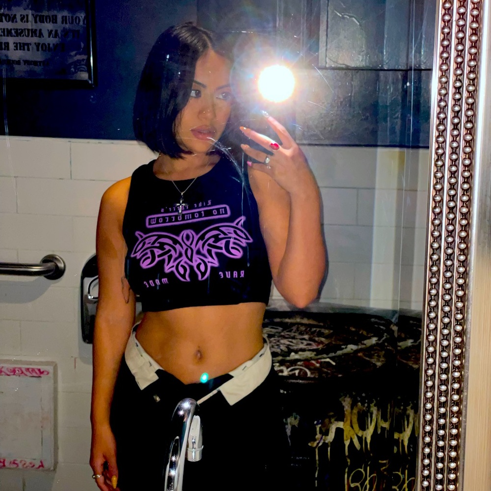 Meet your Posher, Jasmine